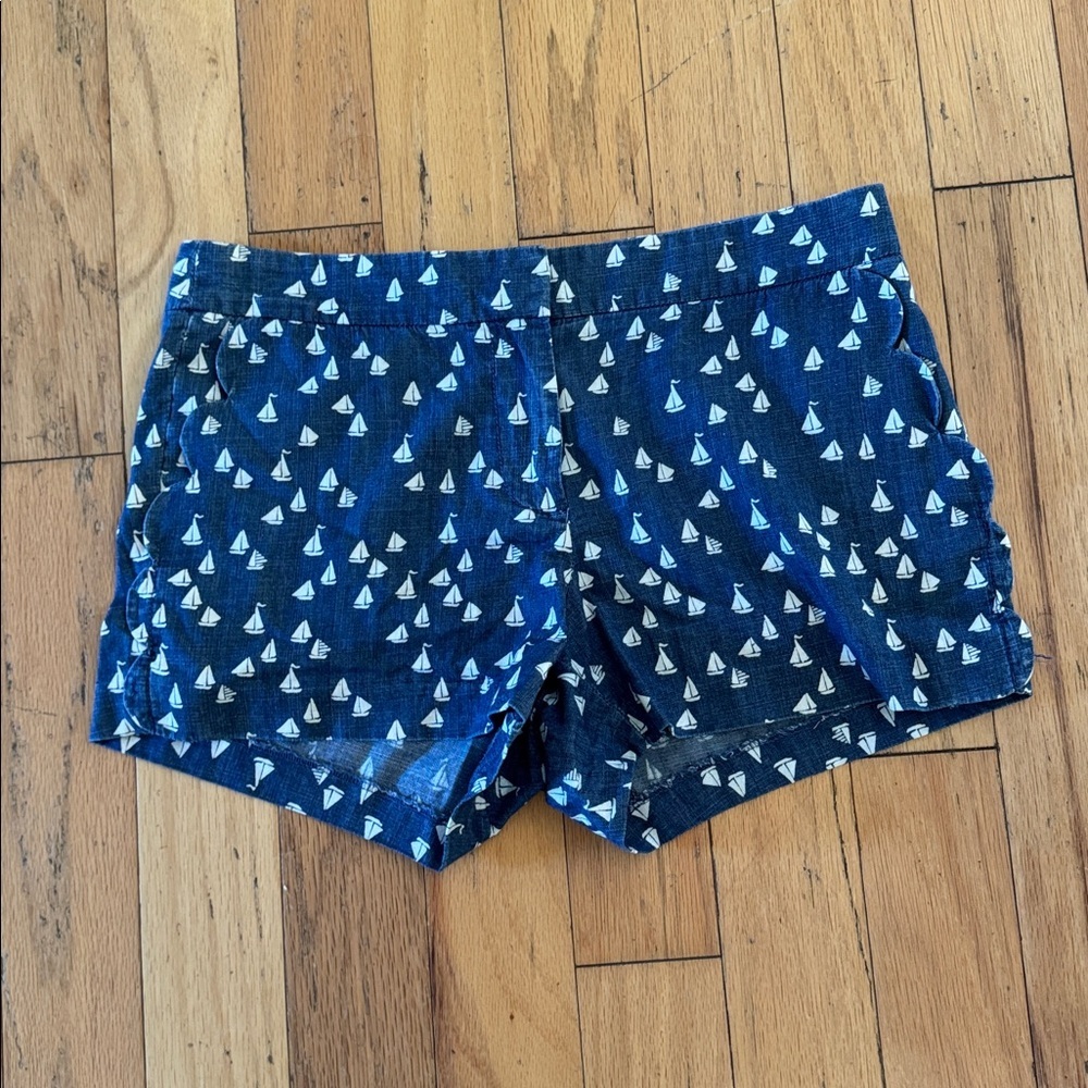 J.Crew | Sailboat Printed Shorts | Scallop Detail | size 2